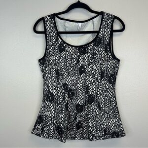 Studio Y Black White Crotchet Lace Tank Top Womens M Fairygoth Fairygrunge Goth
